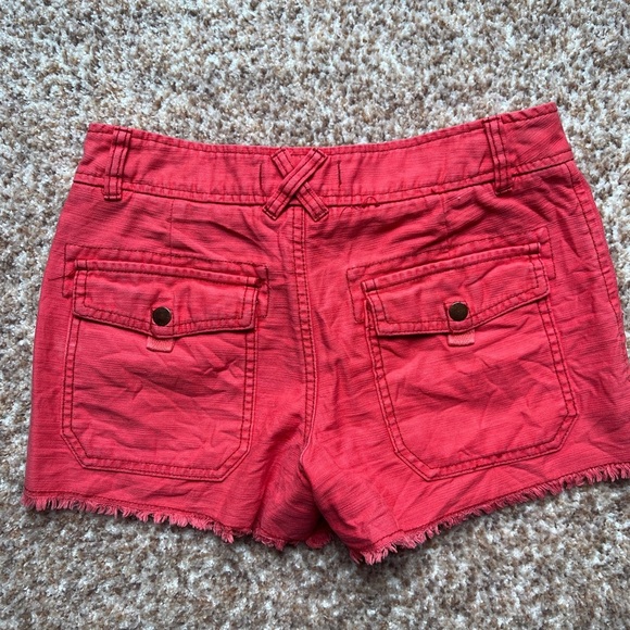 Free People Shorts Womens Size 0 Fly Fray Hem Front and Back Pockets - Picture 2 of 4